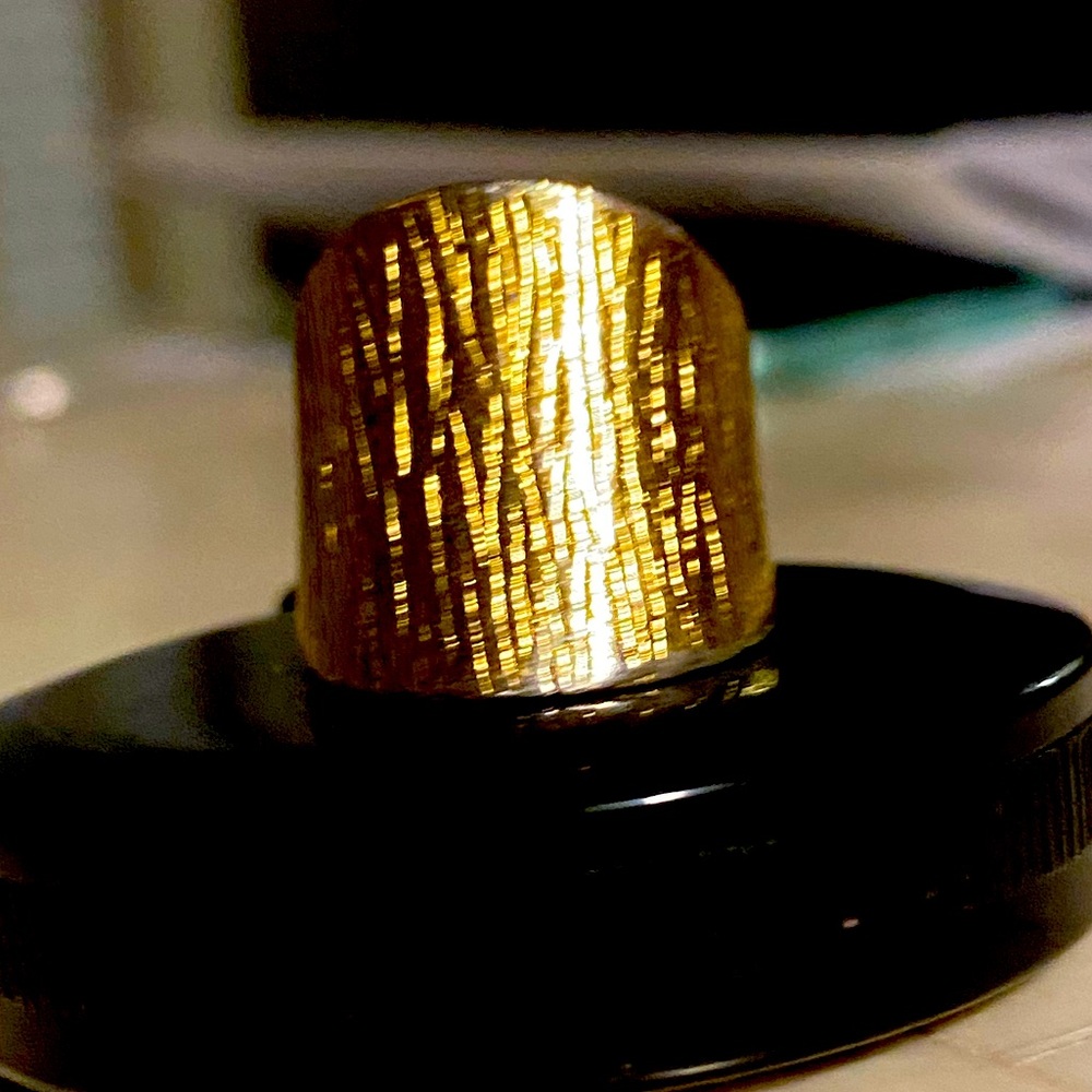 Argento Vivo Hammered Gold ring.